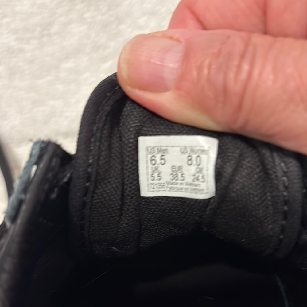 Vans Black Old Skool Sneakers Suede Canvas - Picture 6 of 6